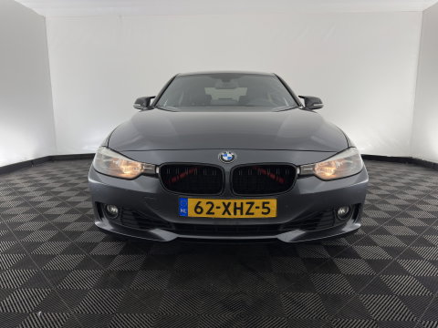 BMW 3-serie 320i Executive Aut. *FULL-LEATHER | SPORT-SEATS | NAVI-FULLMAP | ECC | PDC | CRUISE | 18''ALU*