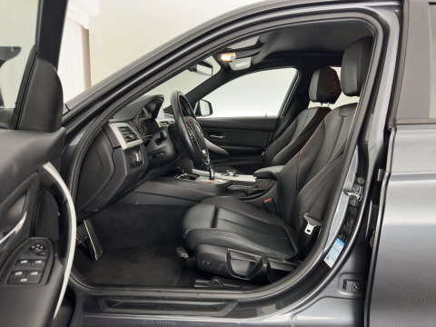 BMW 3-serie 320i Executive Aut. *FULL-LEATHER | SPORT-SEATS | NAVI-FULLMAP | ECC | PDC | CRUISE | 18''ALU*