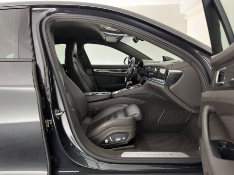 Porsche Panamera 2.9 4 E-Hybrid (Plug-in) {SoH-99%) Aut. *SPORT-CHRONO | LEATHER | BOSE-AUDIO |  FULL-LED | SOFTCLOSE | ADAPTIVE-CRUISE | BLINDSPOT | MEMORY-PACK | HEATED-SPORTSEATS | CARBON | CAMERA | DIGI-COCKPIT | PRIVACY-GLASS | 20''ALU*