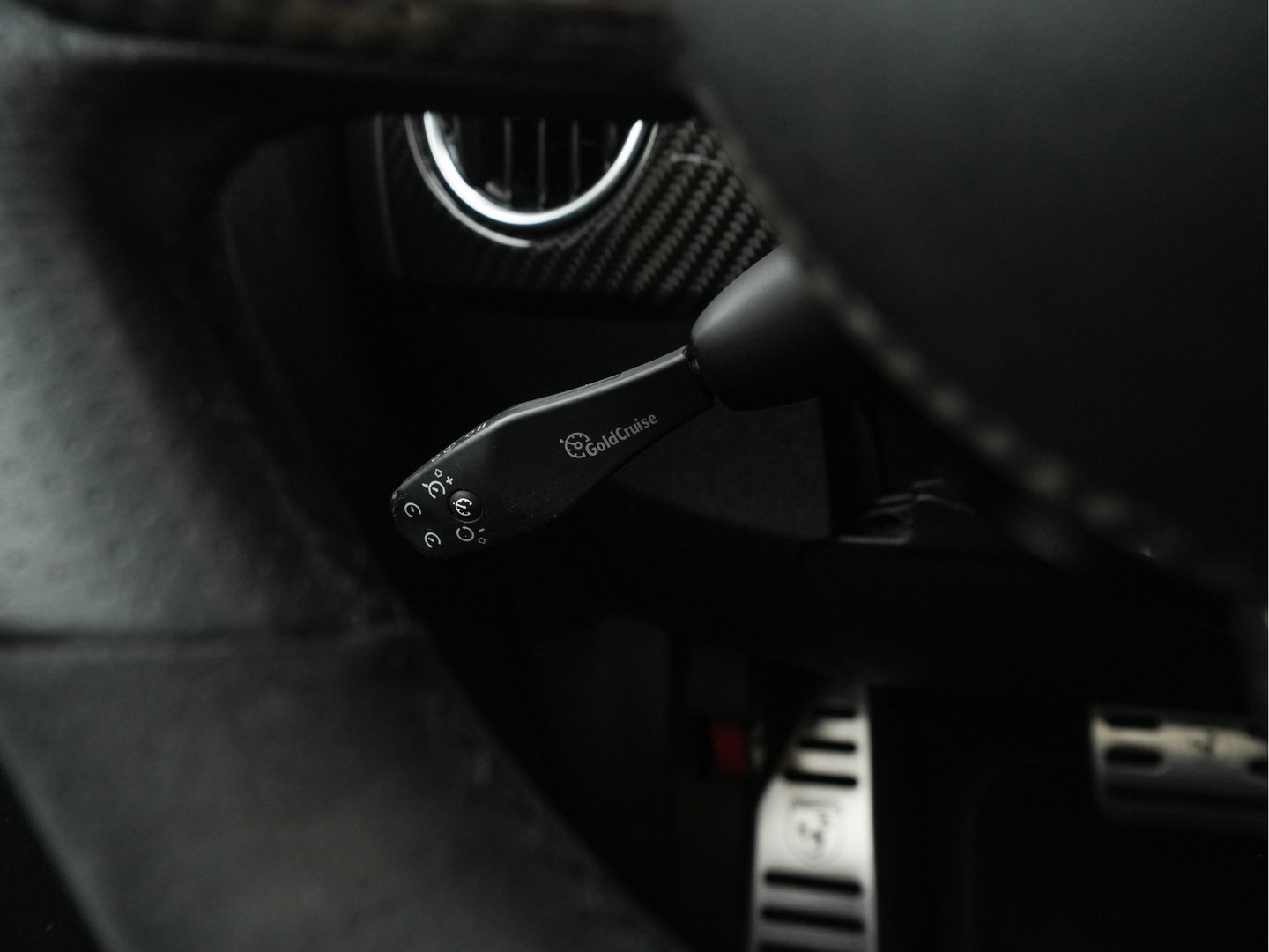 Abarth 695 1.4 T-Jet Competizione 70th Anniversary ( One of 1958 ! ) (INCL-BTW) Aut. *AKRAPOVIC-EXHAUST | RECARO-SPORTSEATS | XENON | NAVI-FULLMAP | BREMBO-BRAKES | CARBON | SHIFTPADDLES | DIGI-COCKPIT | DAB+ | ECC | PDC | CRUISE | 17''ALU*