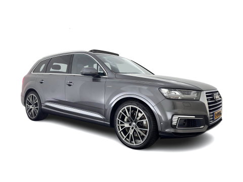 Audi Q7 3.0 TDI e-tron Quattro Sport (Plug-in) *PANO | LEATHER | FULL-LED | MEMORY-PACK | BOSE-AUDIO | CAMERA | DIGI-COCKPIT | HEATED-COMFORTSEATS | NAVI-FULLMAP | AIRSUSPENSION | PRIVACY-GLASS | SHIFTPADDLES | HEAD-UP | TOWBAR | 22''ALU*