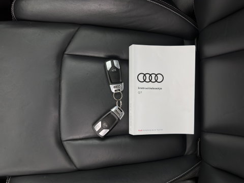 Audi Q7 3.0 TDI e-tron Quattro Sport (Plug-in) *PANO | LEATHER | FULL-LED | MEMORY-PACK | BOSE-AUDIO | CAMERA | DIGI-COCKPIT | HEATED-COMFORTSEATS | NAVI-FULLMAP | AIRSUSPENSION | PRIVACY-GLASS | SHIFTPADDLES | HEAD-UP | TOWBAR | 22''ALU*