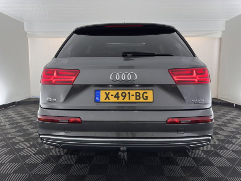 Audi Q7 3.0 TDI e-tron Quattro Sport (Plug-in) *PANO | LEATHER | FULL-LED | MEMORY-PACK | BOSE-AUDIO | CAMERA | DIGI-COCKPIT | HEATED-COMFORTSEATS | NAVI-FULLMAP | AIRSUSPENSION | PRIVACY-GLASS | SHIFTPADDLES | HEAD-UP | TOWBAR | 22''ALU*