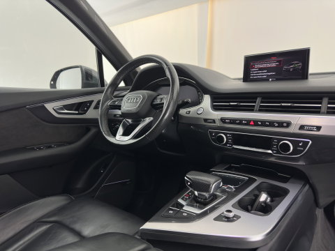 Audi Q7 3.0 TDI e-tron Quattro Sport (Plug-in) *PANO | LEATHER | FULL-LED | MEMORY-PACK | BOSE-AUDIO | CAMERA | DIGI-COCKPIT | HEATED-COMFORTSEATS | NAVI-FULLMAP | AIRSUSPENSION | PRIVACY-GLASS | SHIFTPADDLES | HEAD-UP | TOWBAR | 22''ALU*
