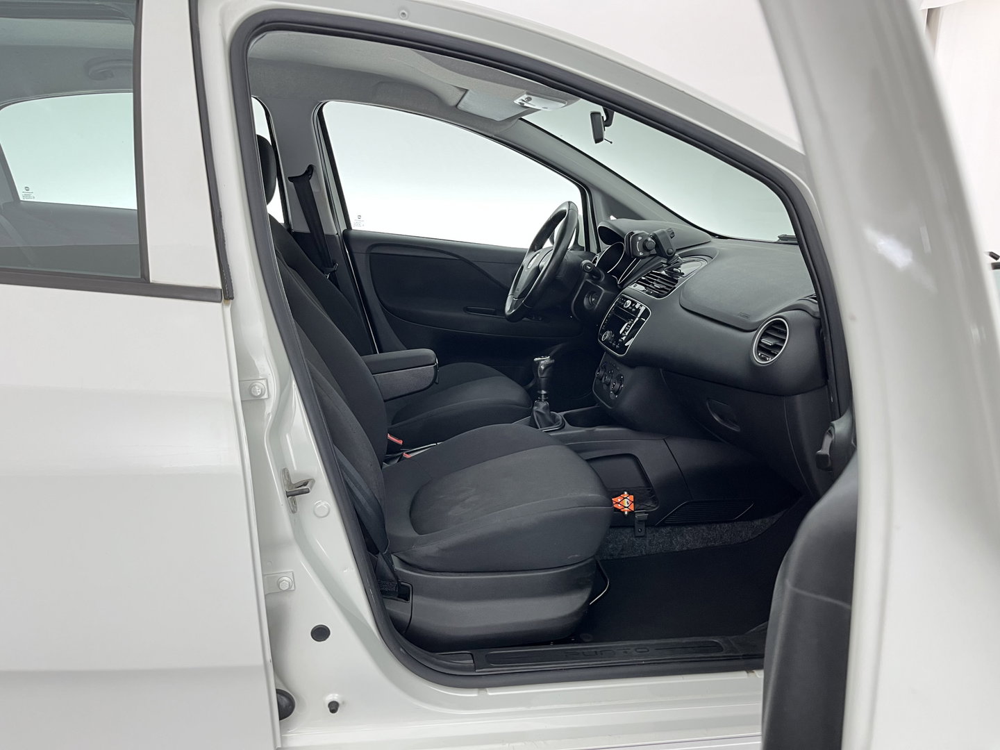 Fiat Punto Evo 1.3 M-Jet Street *AIRCO | CRUISE | COMFORTSEATS | RADIO-CD | 15''ALU*