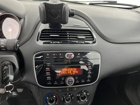 Fiat Punto Evo 1.3 M-Jet Street *AIRCO | CRUISE | COMFORTSEATS | RADIO-CD | 15''ALU*