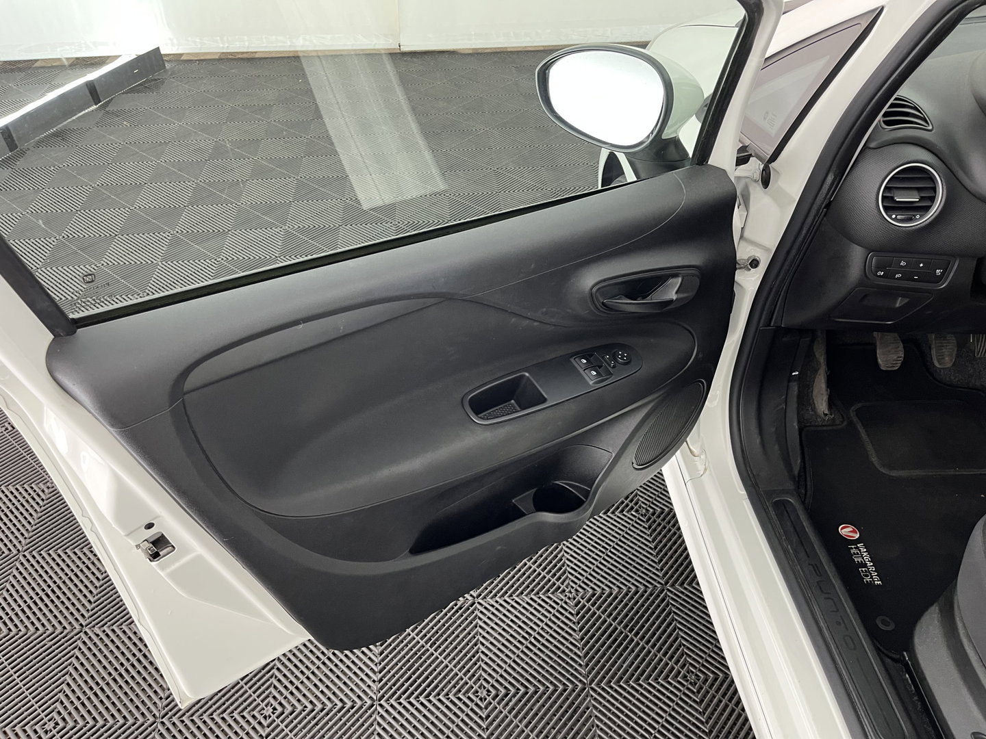 Fiat Punto Evo 1.3 M-Jet Street *AIRCO | CRUISE | COMFORTSEATS | RADIO-CD | 15''ALU*