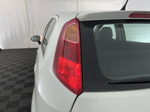Fiat Punto Evo 1.3 M-Jet Street *AIRCO | CRUISE | COMFORTSEATS | RADIO-CD | 15''ALU*