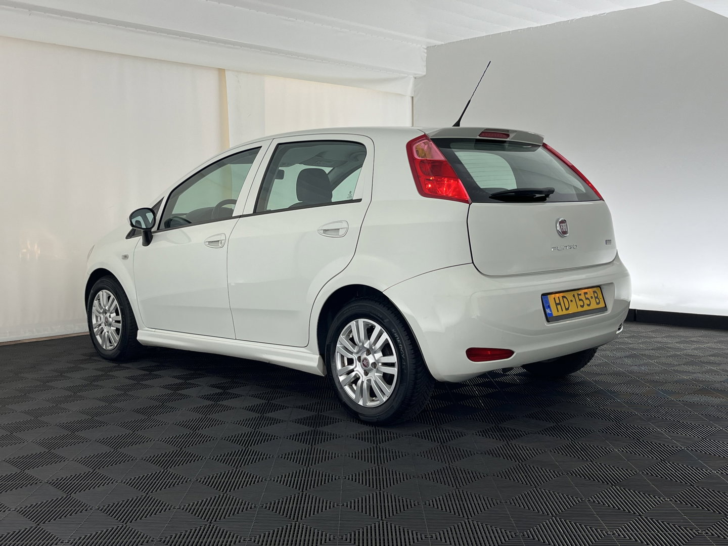 Fiat Punto Evo 1.3 M-Jet Street *AIRCO | CRUISE | COMFORTSEATS | RADIO-CD | 15''ALU*