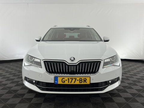 Škoda Superb Combi 1.5 TSI ACT Style Business (INCL-BTW) Aut. *LEATHER-MICROFIBRE | XENON | CANTON-AUDIO | MEMORY-PACK | NAVI-FULLMAP | CAMERA | KEYLESS | HEATED-COMFORTSEATS | PRIVACY-GLASS | SHIFTPADDLES | ECC | PDC | CRUISE | 18''ALU*