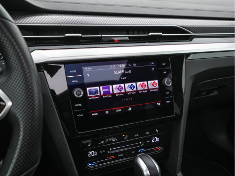 Volkswagen Arteon Shooting Brake 1.4 TSI eHybrid R-Line Business (Plug-in) {SoH-90%} (INCL-BTW) *PANO | LEATHER-ARTVELOURS | FULL-LED | CAMERA | ADAPTIVE-CRUISE | HEATED-SPORTSEATS | KEYLESS | NAVI-FULLMAP | PRIVACYGLASS | SHIFTPADDLES | DIGI-COCKPIT | TOWBAR | 18''ALU*