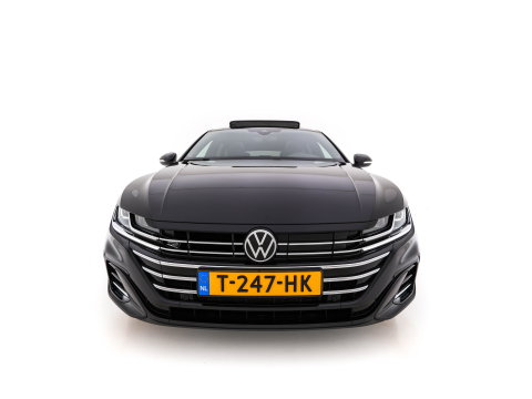 Volkswagen Arteon Shooting Brake 1.4 TSI eHybrid R-Line Business (Plug-in) {SoH-90%} (INCL-BTW) *PANO | LEATHER-ARTVELOURS | FULL-LED | CAMERA | ADAPTIVE-CRUISE | HEATED-SPORTSEATS | KEYLESS | NAVI-FULLMAP | PRIVACYGLASS | SHIFTPADDLES | DIGI-COCKPIT | TOWBAR | 18''ALU*