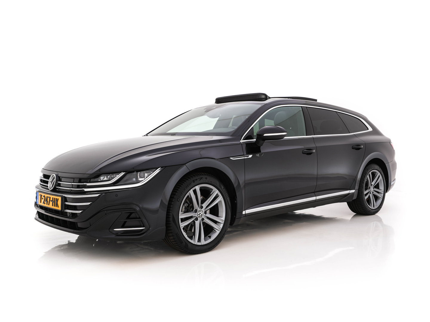 Volkswagen Arteon Shooting Brake 1.4 TSI eHybrid R-Line Business (Plug-in) {SoH-90%} (INCL-BTW) *PANO | LEATHER-ARTVELOURS | FULL-LED | CAMERA | ADAPTIVE-CRUISE | HEATED-SPORTSEATS | KEYLESS | NAVI-FULLMAP | PRIVACYGLASS | SHIFTPADDLES | DIGI-COCKPIT | TOWBAR | 18''ALU*