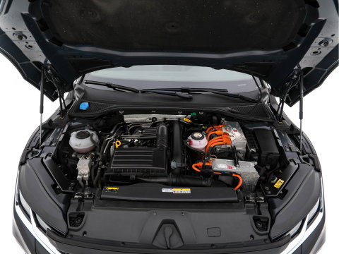Volkswagen Arteon Shooting Brake 1.4 TSI eHybrid R-Line Business (Plug-in) {SoH-90%} (INCL-BTW) *PANO | LEATHER-ARTVELOURS | FULL-LED | CAMERA | ADAPTIVE-CRUISE | HEATED-SPORTSEATS | KEYLESS | NAVI-FULLMAP | PRIVACYGLASS | SHIFTPADDLES | DIGI-COCKPIT | TOWBAR | 18''ALU*