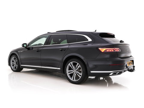 Volkswagen Arteon Shooting Brake 1.4 TSI eHybrid R-Line Business (Plug-in) {SoH-90%} (INCL-BTW) *PANO | LEATHER-ARTVELOURS | FULL-LED | CAMERA | ADAPTIVE-CRUISE | HEATED-SPORTSEATS | KEYLESS | NAVI-FULLMAP | PRIVACYGLASS | SHIFTPADDLES | DIGI-COCKPIT | TOWBAR | 18''ALU*