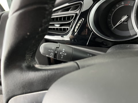 DS DS 3 1.2 PureTech So Chic *AIRCO | CRUISE | SPORTSEATS | PRIVACY-GLASS | PDC | RADIO-CD | 16''ALU*