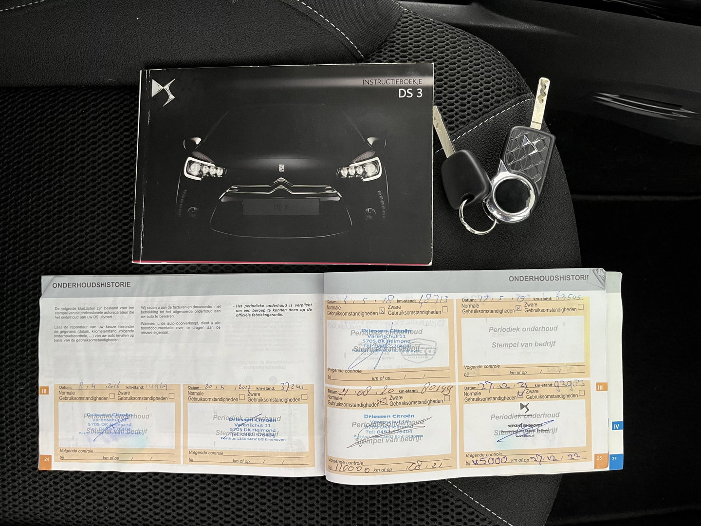 DS DS 3 1.2 PureTech So Chic *AIRCO | CRUISE | SPORTSEATS | PRIVACY-GLASS | PDC | RADIO-CD | 16''ALU*