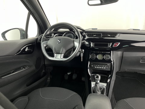 DS DS 3 1.2 PureTech So Chic *AIRCO | CRUISE | SPORTSEATS | PRIVACY-GLASS | PDC | RADIO-CD | 16''ALU*