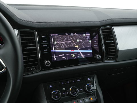 Škoda Kodiaq 1.5 TSI Business Edition (INCL-BTW) *LEATHER-FABRIC | FULL-LED | DIGI-COCKPIT | CAMERA | KEYLESS | DAB+ | NAVI-FULLMAP | SPORTSEATS | PRIVACY-GLASS | ECC | PDC | TOWBAR | CRUISE | 20''ALU*
