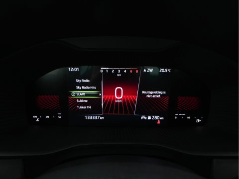 Škoda Kodiaq 1.5 TSI Business Edition (INCL-BTW) *LEATHER-FABRIC | FULL-LED | DIGI-COCKPIT | CAMERA | KEYLESS | DAB+ | NAVI-FULLMAP | SPORTSEATS | PRIVACY-GLASS | ECC | PDC | TOWBAR | CRUISE | 20''ALU*