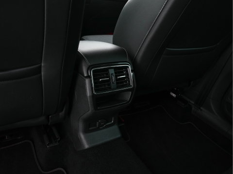 Škoda Kodiaq 1.5 TSI Business Edition (INCL-BTW) *LEATHER-FABRIC | FULL-LED | DIGI-COCKPIT | CAMERA | KEYLESS | DAB+ | NAVI-FULLMAP | SPORTSEATS | PRIVACY-GLASS | ECC | PDC | TOWBAR | CRUISE | 20''ALU*