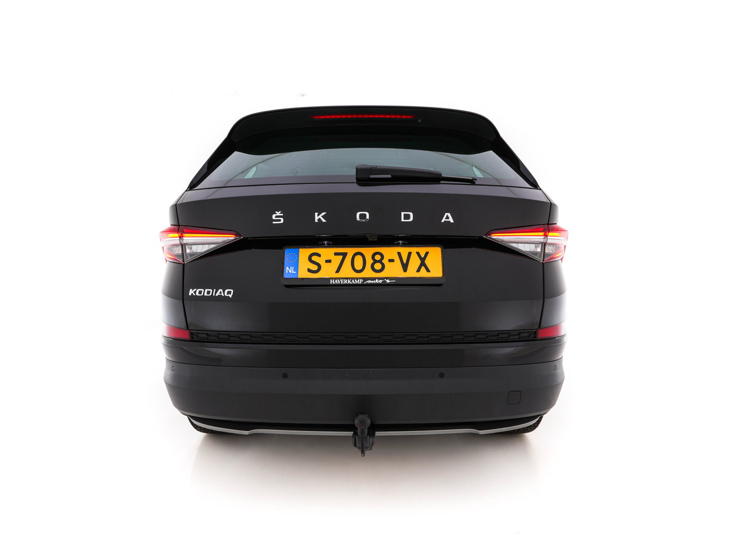 Škoda Kodiaq 1.5 TSI Business Edition (INCL-BTW) *LEATHER-FABRIC | FULL-LED | DIGI-COCKPIT | CAMERA | KEYLESS | DAB+ | NAVI-FULLMAP | SPORTSEATS | PRIVACY-GLASS | ECC | PDC | TOWBAR | CRUISE | 20''ALU*