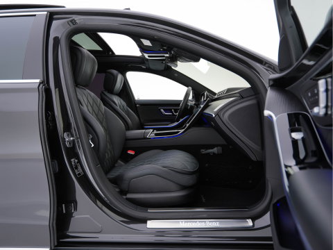 Mercedes-Benz S-Klasse 580 e 4MATIC Lang [ Plug-In ] (INCL-BTW) Aut. *PANO | NAVI-FULLMAP | DISTRONIC | BURMESTER-AUDIO | TOP-VIEW | KEYLESS | FULL-LED | DIGITAL-COCKPIT | AMBIENT-LIGHT | HEATED/VENTILATED-SEATS |...*