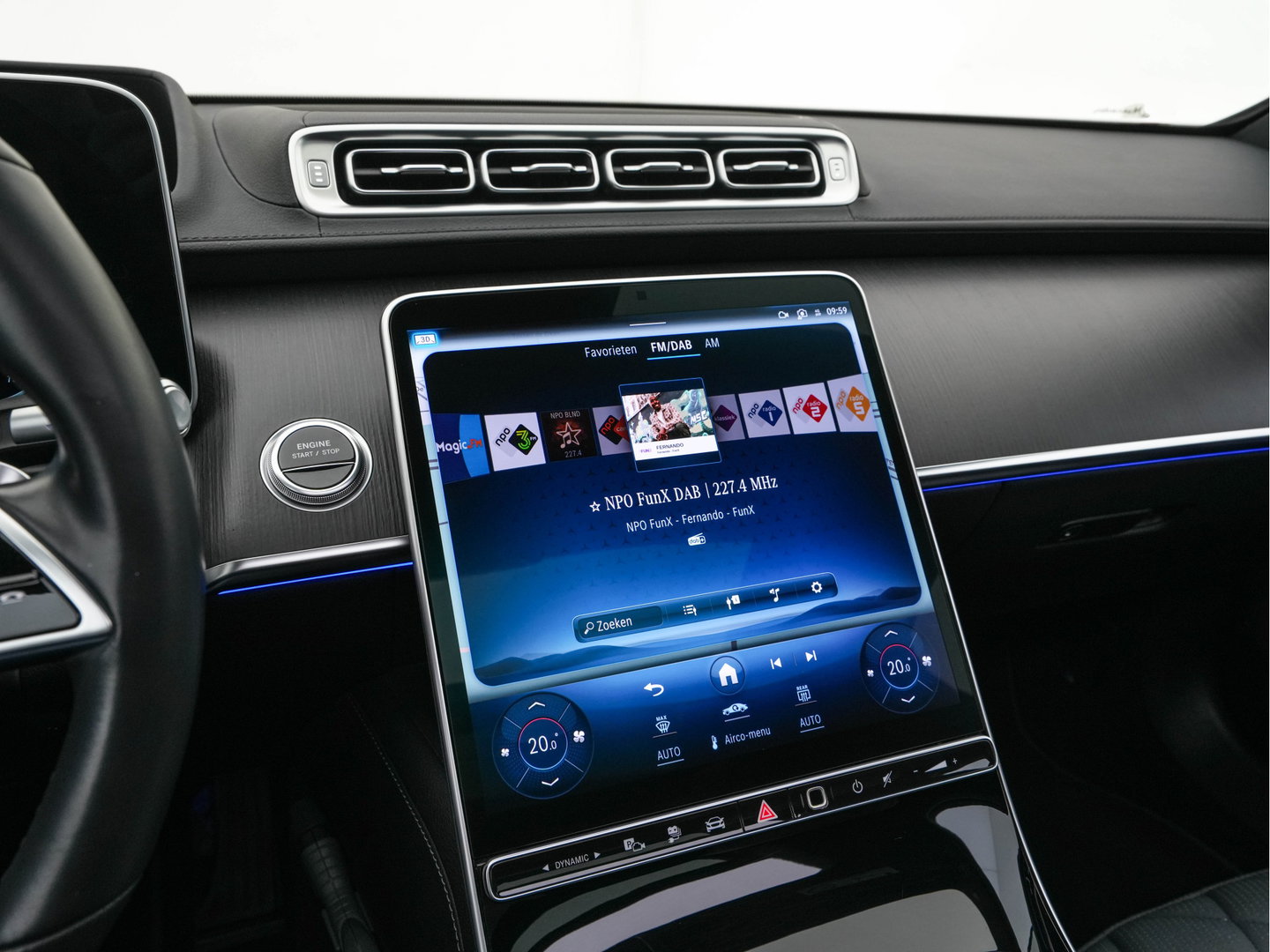 Mercedes-Benz S-Klasse 580 e 4MATIC Lang [ Plug-In ] (INCL-BTW) Aut. *PANO | NAVI-FULLMAP | DISTRONIC | BURMESTER-AUDIO | TOP-VIEW | KEYLESS | FULL-LED | DIGITAL-COCKPIT | AMBIENT-LIGHT | HEATED/VENTILATED-SEATS |...*