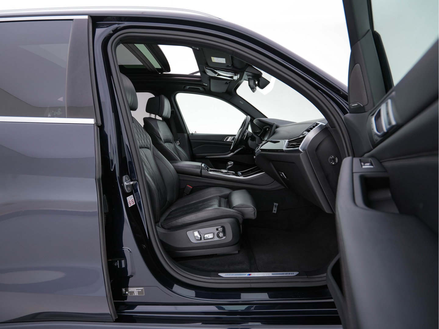 BMW X5 M50d M-Sportpack High Executive Aut. *PANO | HEAD-UP | LASER-LED | LEATHER | SOFT-CLOSE | ADAPTIVE-CRUISE | HARMAN/KARDON | BLIND-SPOT | MEMORY-PACK | TOP-VIEW | DIGI-COCKPIT | NAVI-FULLMAP | ECC | PDC | TOWBAR |