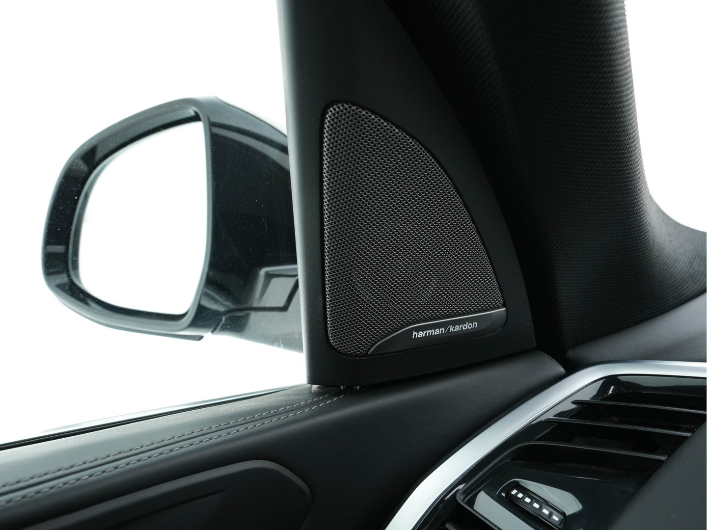 BMW X5 M50d M-Sportpack High Executive Aut. *PANO | HEAD-UP | LASER-LED | LEATHER | SOFT-CLOSE | ADAPTIVE-CRUISE | HARMAN/KARDON | BLIND-SPOT | MEMORY-PACK | TOP-VIEW | DIGI-COCKPIT | NAVI-FULLMAP | ECC | PDC | TOWBAR |