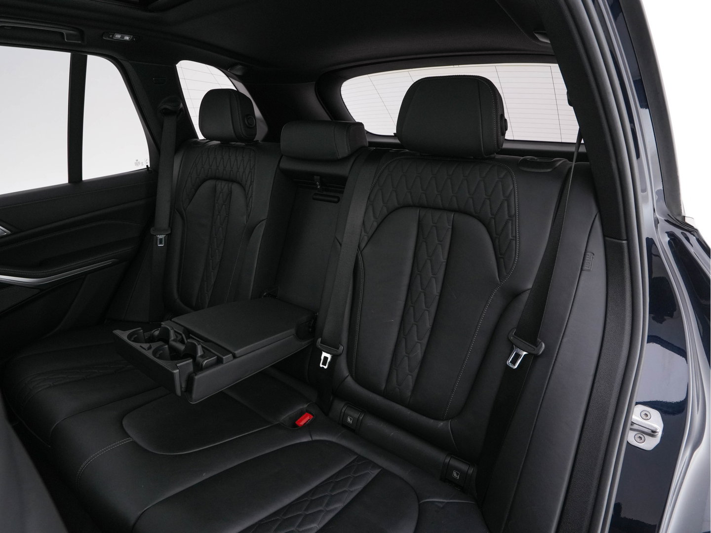 BMW X5 M50d M-Sportpack High Executive Aut. *PANO | HEAD-UP | LASER-LED | LEATHER | SOFT-CLOSE | ADAPTIVE-CRUISE | HARMAN/KARDON | BLIND-SPOT | MEMORY-PACK | TOP-VIEW | DIGI-COCKPIT | NAVI-FULLMAP | ECC | PDC | TOWBAR |