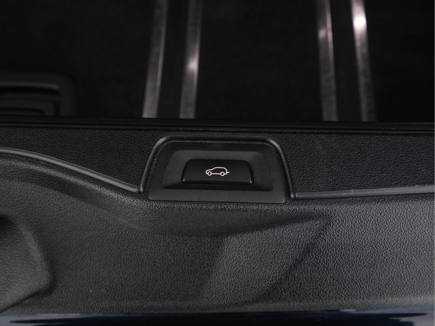 BMW X5 M50d M-Sportpack High Executive Aut. *PANO | HEAD-UP | LASER-LED | LEATHER | SOFT-CLOSE | ADAPTIVE-CRUISE | HARMAN/KARDON | BLIND-SPOT | MEMORY-PACK | TOP-VIEW | DIGI-COCKPIT | NAVI-FULLMAP | ECC | PDC | TOWBAR |
