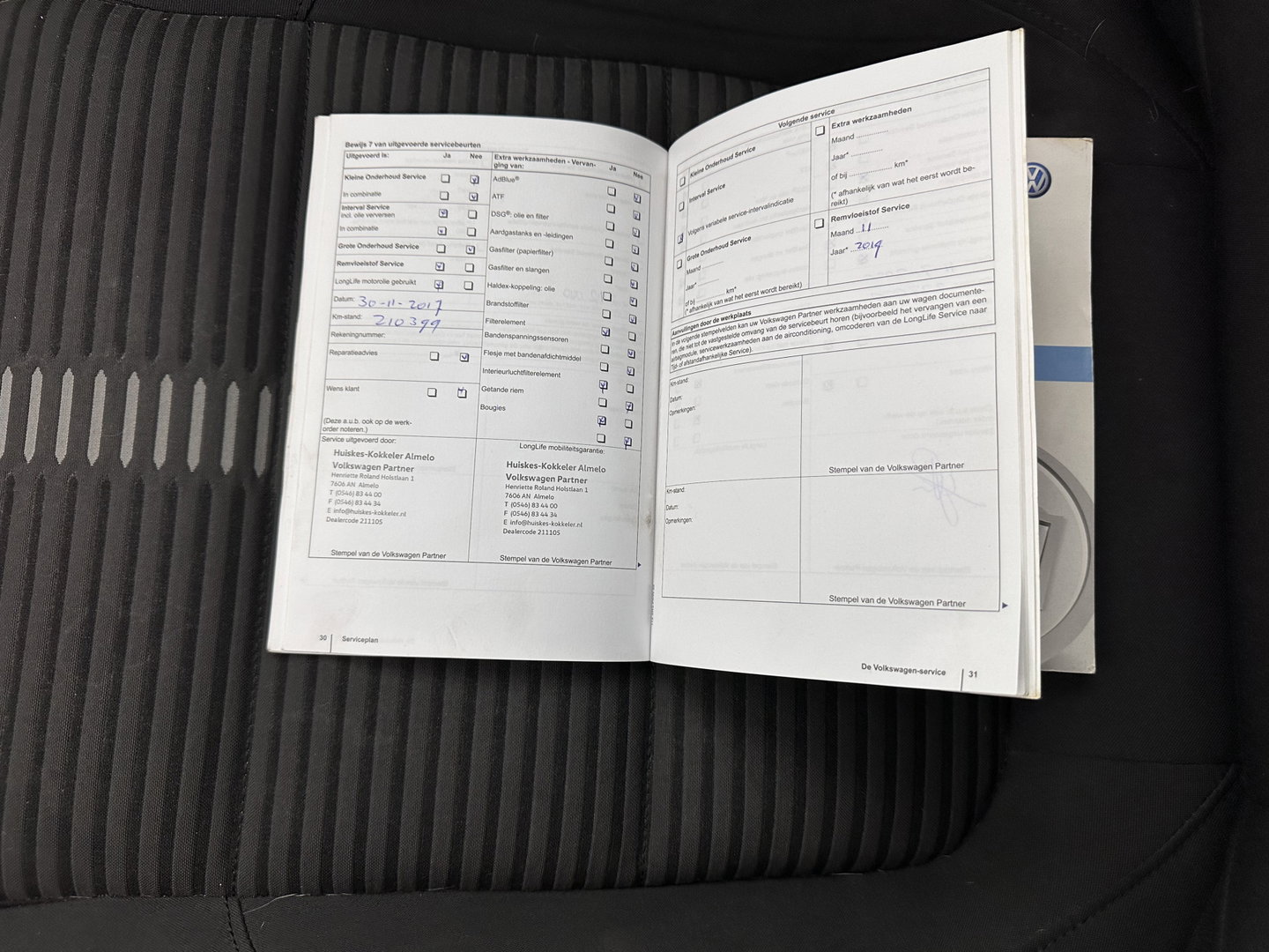 Volkswagen Tiguan 1.4 TSI Sport&Style *PANO | NAVI-FULLMAP | CAMERA | KEYLESS | HEATED-SPORTSEATS | ECC | PDC | CRUISE | PRIVACY-GLASS | 17''ALU*