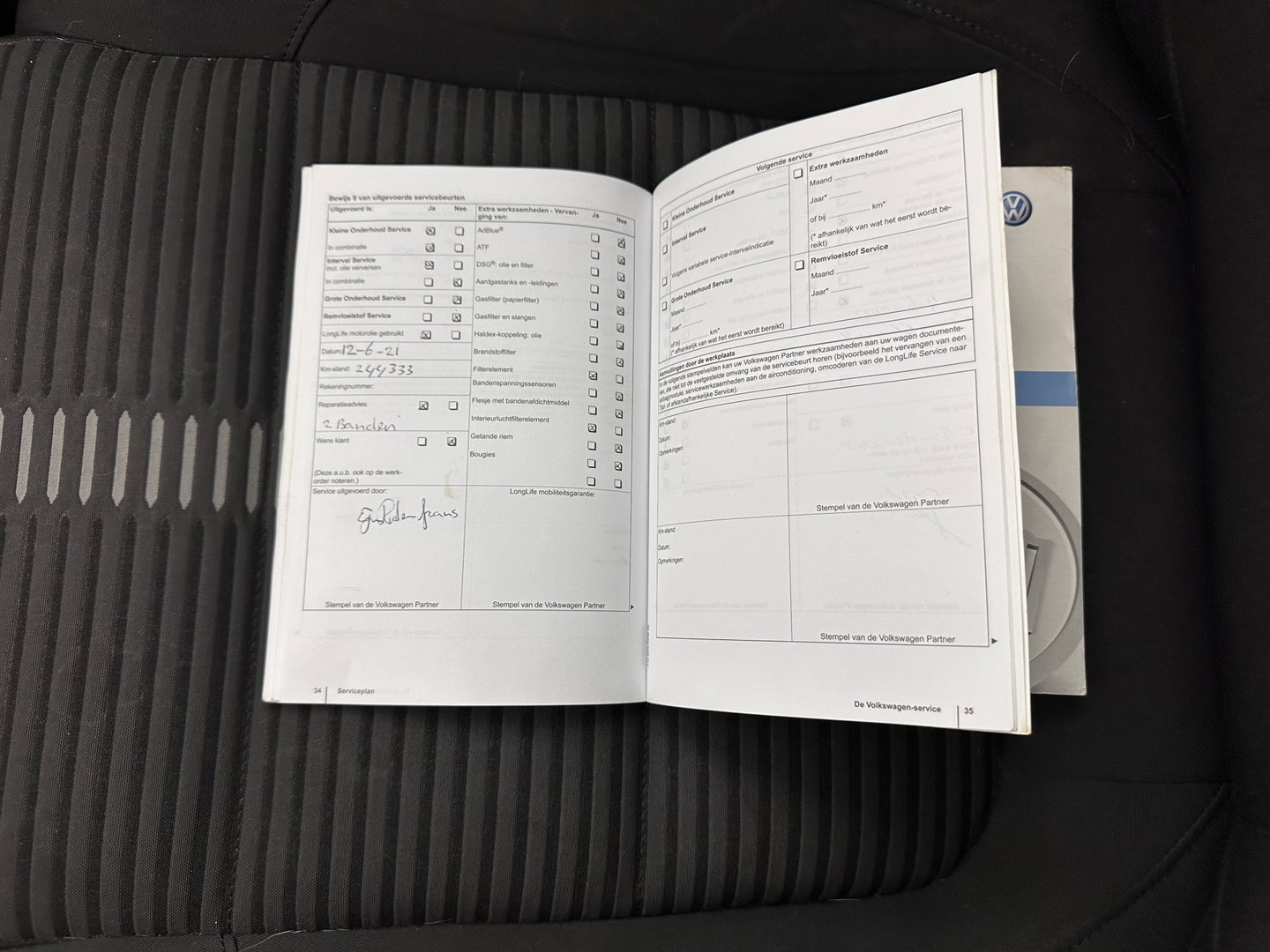 Volkswagen Tiguan 1.4 TSI Sport&Style *PANO | NAVI-FULLMAP | CAMERA | KEYLESS | HEATED-SPORTSEATS | ECC | PDC | CRUISE | PRIVACY-GLASS | 17''ALU*