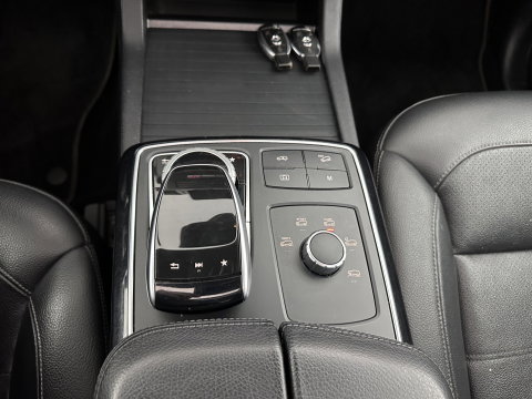 Mercedes-Benz GLE 350 d 4MATIC AMG Sport Edition (INCL-BTW) *PANO | DISTRONIC-PLUS | LEATHER | FULL-LED | BLINDSPOT | HARMAN/KARDON | TOPVIEW | MEMORY-PACK | AIRSUSPENSION | HEATED-COMFORTSEATS | NAVI-FULLMAP | PRIVACYGLASS | 21"ALU*