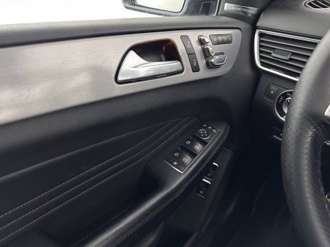 Mercedes-Benz GLE 350 d 4MATIC AMG Sport Edition (INCL-BTW) *PANO | DISTRONIC-PLUS | LEATHER | FULL-LED | BLINDSPOT | HARMAN/KARDON | TOPVIEW | MEMORY-PACK | AIRSUSPENSION | HEATED-COMFORTSEATS | NAVI-FULLMAP | PRIVACYGLASS | 21"ALU*