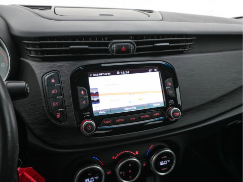 Alfa Romeo Giulietta 1.6 JTDm Super Aut. *NAVI-FULLMAP | SPORTSEATS | SHIFTPADDLES | ECC | PDC | CRUISE | 18''ALU*