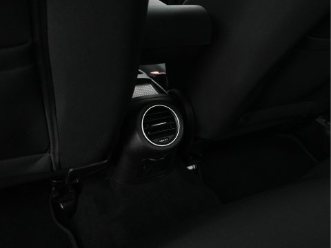 Alfa Romeo Giulietta 1.6 JTDm Super Aut. *NAVI-FULLMAP | SPORTSEATS | SHIFTPADDLES | ECC | PDC | CRUISE | 18''ALU*