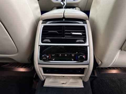 BMW 7 Serie 740Le xDrive iPerformance High Executive (Plug-In) Aut. *PANO | LEATHER | MASSAGE | HARMAN/KARDON | MEMORY-PACK | BLIS | TOPVIEW |  HEAD-UP | ADAPTIVE-CRUISE | FULL-LED | ENTERTAINMENT | DAB+ | ..