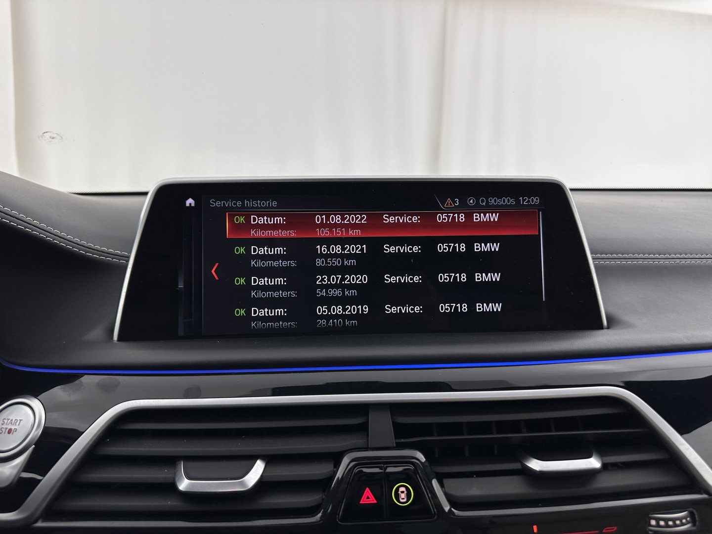 BMW 7 Serie 740Le xDrive iPerformance High Executive (Plug-In) Aut. *PANO | LEATHER | MASSAGE | HARMAN/KARDON | MEMORY-PACK | BLIS | TOPVIEW |  HEAD-UP | ADAPTIVE-CRUISE | FULL-LED | ENTERTAINMENT | DAB+ | ..