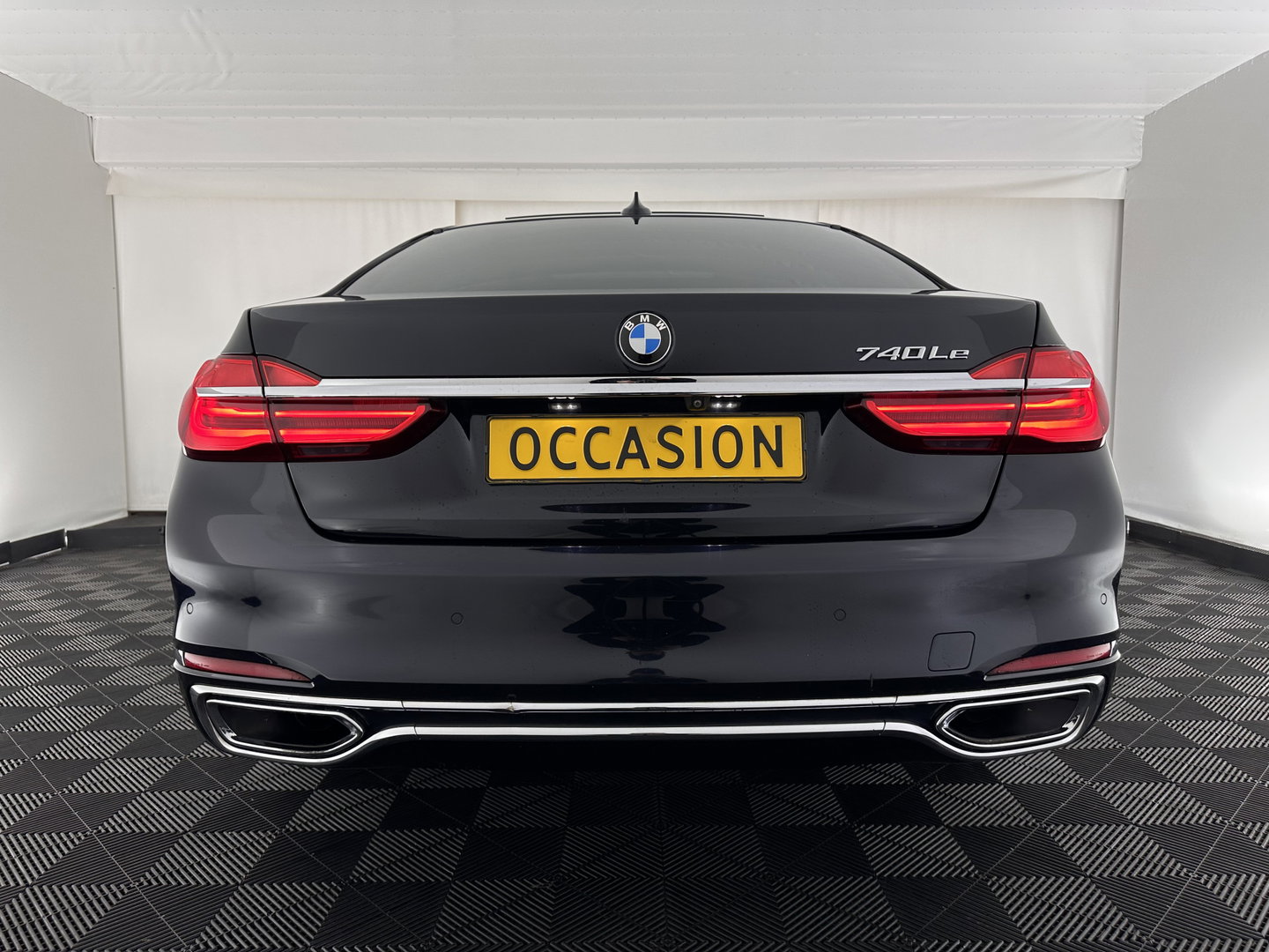 BMW 7 Serie 740Le xDrive iPerformance High Executive (Plug-In) Aut. *PANO | LEATHER | MASSAGE | HARMAN/KARDON | MEMORY-PACK | BLIS | TOPVIEW |  HEAD-UP | ADAPTIVE-CRUISE | FULL-LED | ENTERTAINMENT | DAB+ | ..