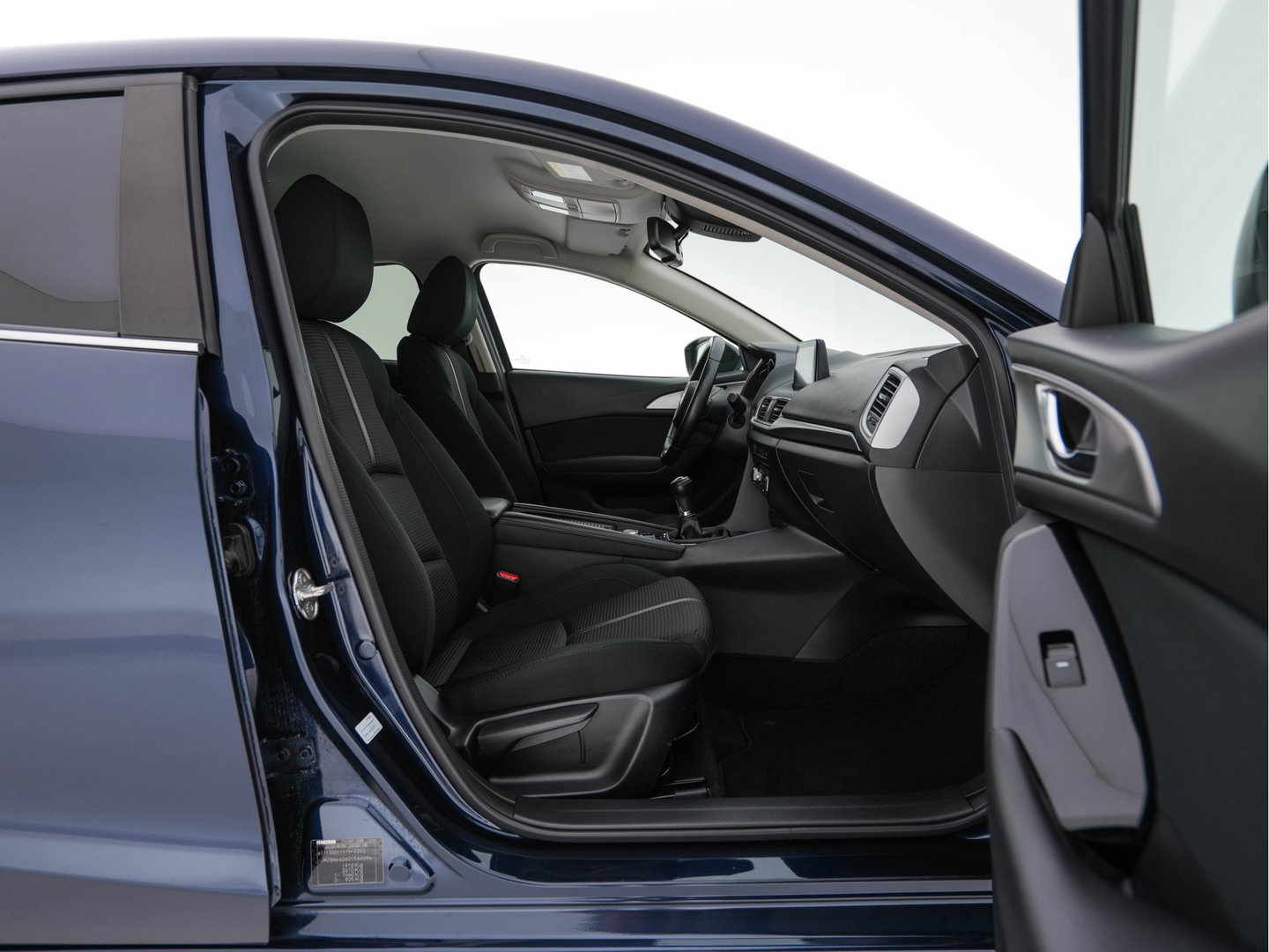 Mazda 3 2.2 SkyActiv-D 150 SkyLease *HEATED-COMFORTSEATS | NAVI-FULLMAP | DAB+ | PRIVACYGLASS | ECC | PDC | CRUISE | 18''ALU*