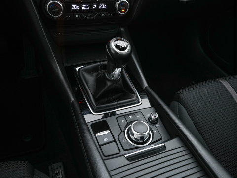 Mazda 3 2.2 SkyActiv-D 150 SkyLease *HEATED-COMFORTSEATS | NAVI-FULLMAP | DAB+ | PRIVACYGLASS | ECC | PDC | CRUISE | 18''ALU*