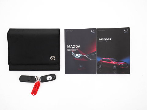 Mazda 3 2.2 SkyActiv-D 150 SkyLease *HEATED-COMFORTSEATS | NAVI-FULLMAP | DAB+ | PRIVACYGLASS | ECC | PDC | CRUISE | 18''ALU*