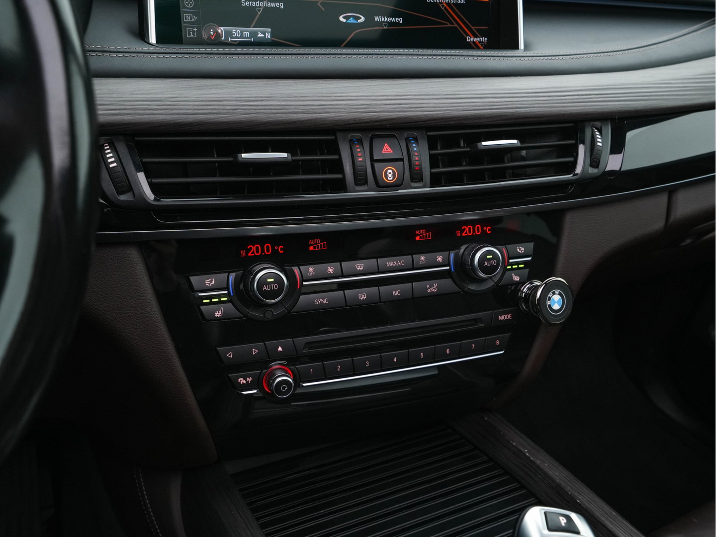 BMW X5 (Plug-In) xDrive40e M-Sportpack iPerformance High Executive Aut. *PANO | LEATHER | FULL-LED | MEMORY-PACK | BLINDSPOT | CAMERA | HIFI-SOUND | NAVI-FULLMAP | SHIFT-PADDLES | PRIVACYGLASS | ECC | HEAD-UP | PDC | CRUISE | 20''ALU*
