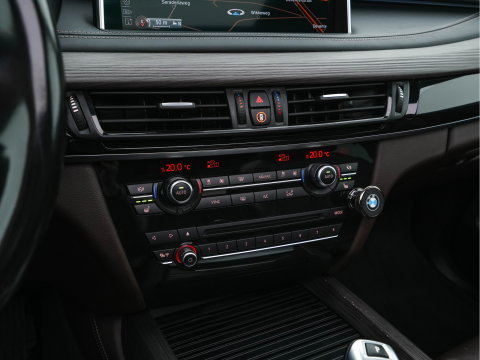 BMW X5 (Plug-In) xDrive40e M-Sportpack iPerformance High Executive Aut. *PANO | LEATHER | FULL-LED | MEMORY-PACK | BLINDSPOT | CAMERA | HIFI-SOUND | NAVI-FULLMAP | SHIFT-PADDLES | PRIVACYGLASS | ECC | HEAD-UP | PDC | CRUISE | 20''ALU*