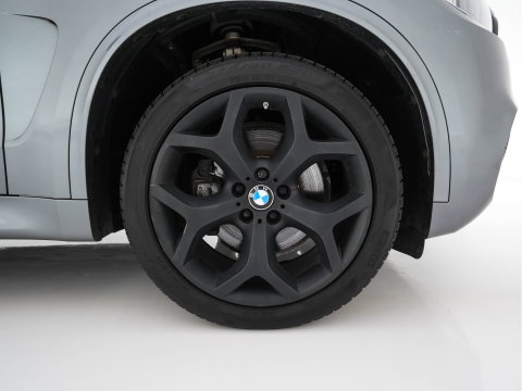 BMW X5 (Plug-In) xDrive40e M-Sportpack iPerformance High Executive Aut. *PANO | LEATHER | FULL-LED | MEMORY-PACK | BLINDSPOT | CAMERA | HIFI-SOUND | NAVI-FULLMAP | SHIFT-PADDLES | PRIVACYGLASS | ECC | HEAD-UP | PDC | CRUISE | 20''ALU*