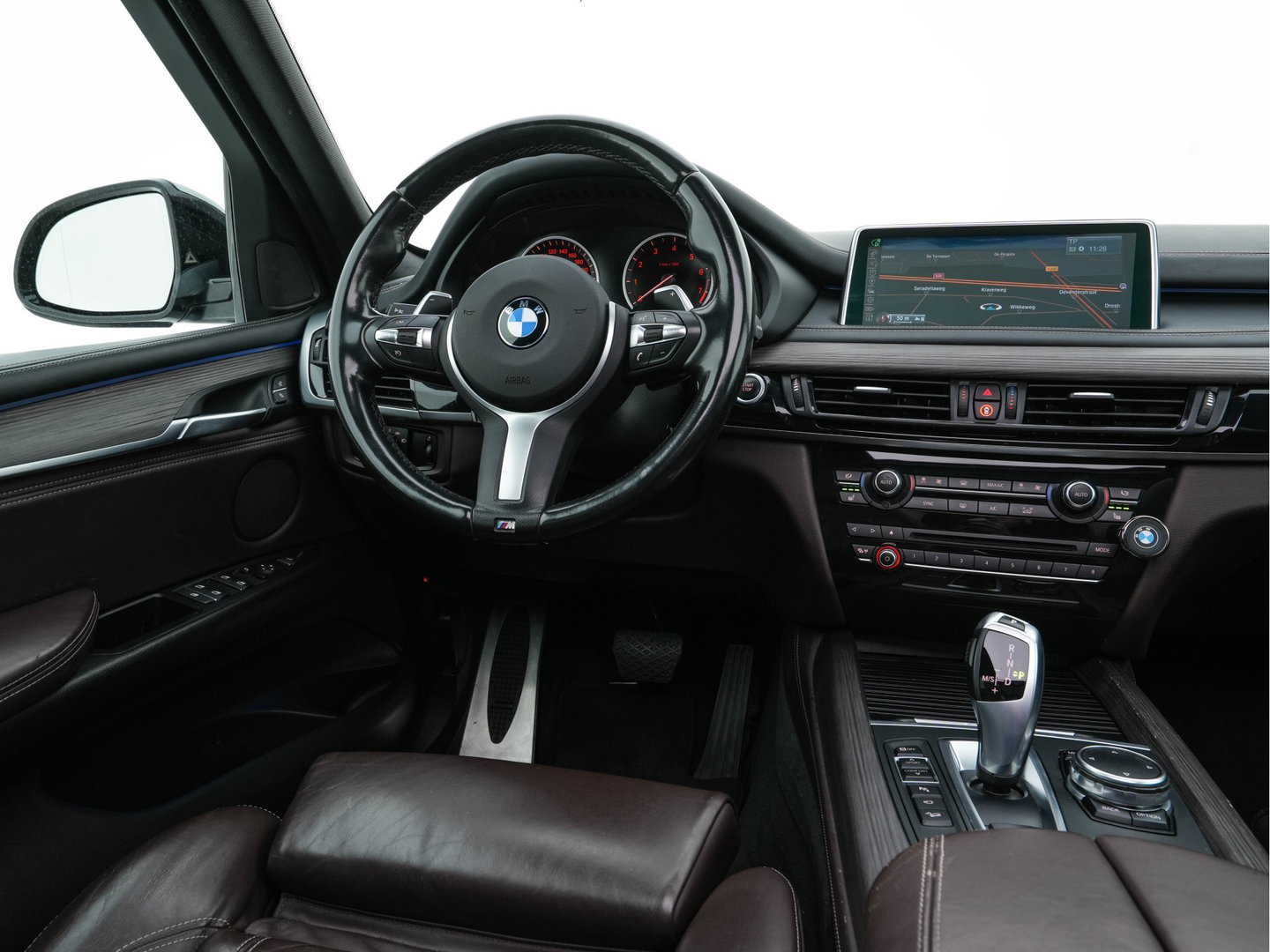 BMW X5 (Plug-In) xDrive40e M-Sportpack iPerformance High Executive Aut. *PANO | LEATHER | FULL-LED | MEMORY-PACK | BLINDSPOT | CAMERA | HIFI-SOUND | NAVI-FULLMAP | SHIFT-PADDLES | PRIVACYGLASS | ECC | HEAD-UP | PDC | CRUISE | 20''ALU*