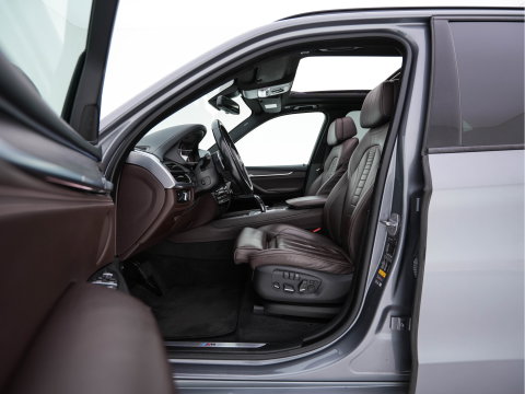 BMW X5 (Plug-In) xDrive40e M-Sportpack iPerformance High Executive Aut. *PANO | LEATHER | FULL-LED | MEMORY-PACK | BLINDSPOT | CAMERA | HIFI-SOUND | NAVI-FULLMAP | SHIFT-PADDLES | PRIVACYGLASS | ECC | HEAD-UP | PDC | CRUISE | 20''ALU*
