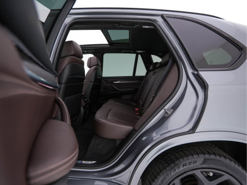 BMW X5 (Plug-In) xDrive40e M-Sportpack iPerformance High Executive Aut. *PANO | LEATHER | FULL-LED | MEMORY-PACK | BLINDSPOT | CAMERA | HIFI-SOUND | NAVI-FULLMAP | SHIFT-PADDLES | PRIVACYGLASS | ECC | HEAD-UP | PDC | CRUISE | 20''ALU*
